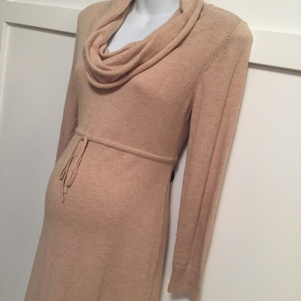 Maternity sweater dress size medium